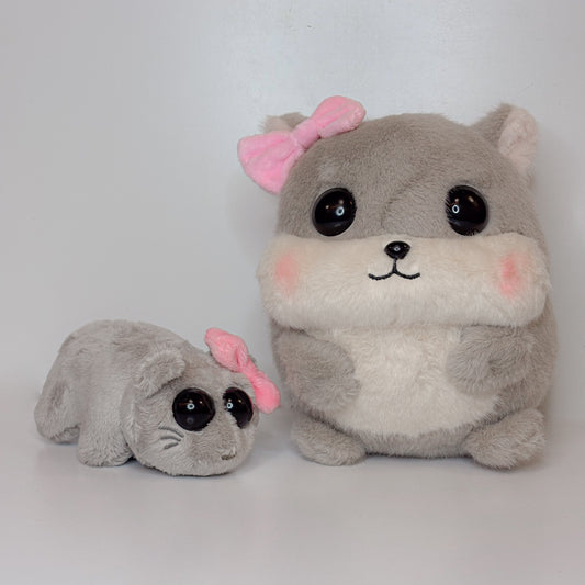 Hamsti Bundle – LustigerHamsti & Sad Hamsti Plüschtier-Set mit Schleifen 🐹💝🎻
